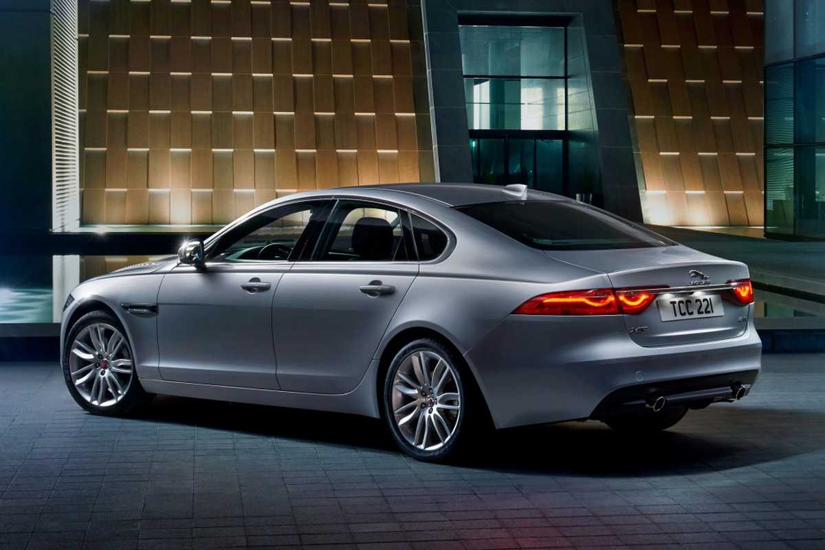 Бизнес седан. Jaguar XF x260. Jaguar XF 2. Jaguar XF 2.2. Jaguar XF 260.