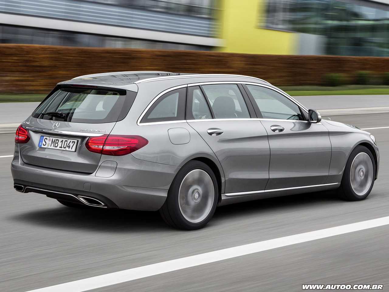 Mercedes-BenzClasse C Estate 2015 - ngulo traseiro