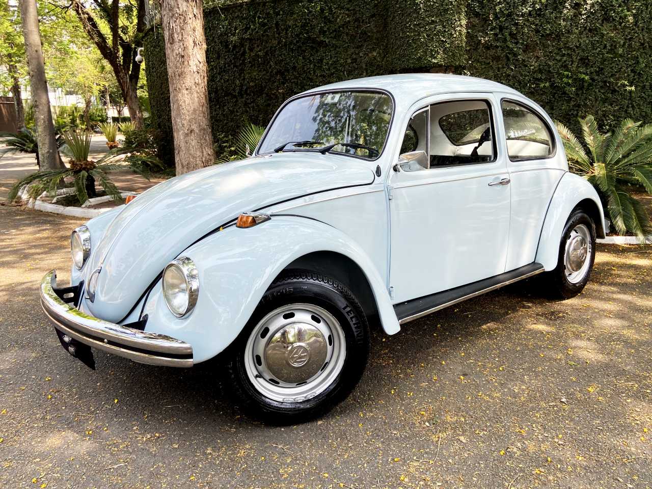 VW Fusca automtico  uma verso bastante rara e com uma srie de detalhes interessantes