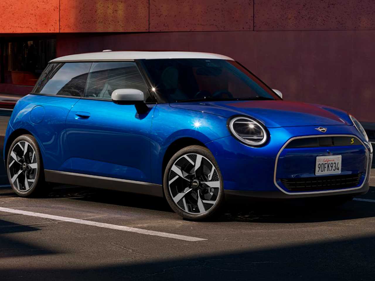 Pr-venda do novo Mini Cooper SE comea hoje por R$ 259.990