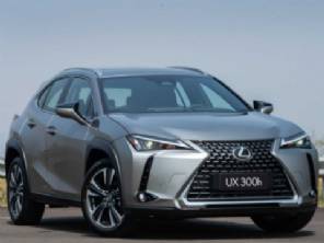 Lexus comea a vender novo SUV hbrido UX 300h; confira preo e os detalhes