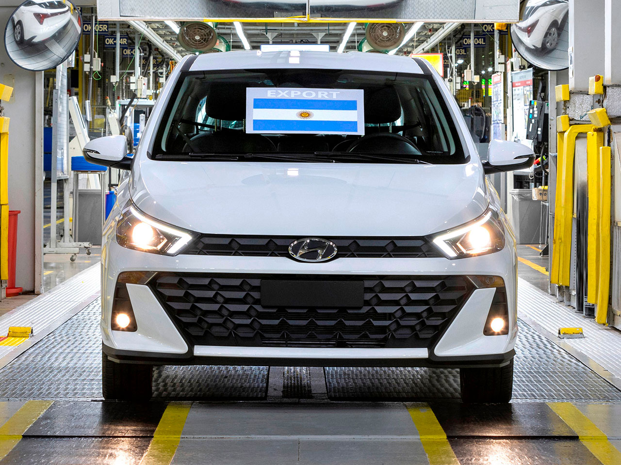 Hyundai HB20 com motor 1.6 destinado ao mercado argentina no fábrica brasileira