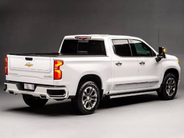 Chevrolet Silverado 2025 renovada tem tampa de caamba multifuncional; veja preo