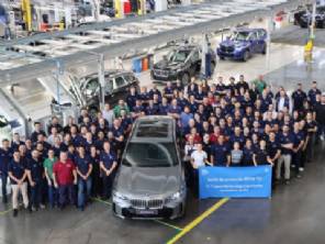 BMW X5: incio da produo do primeiro hbrido plug-in fabricado no Brasil