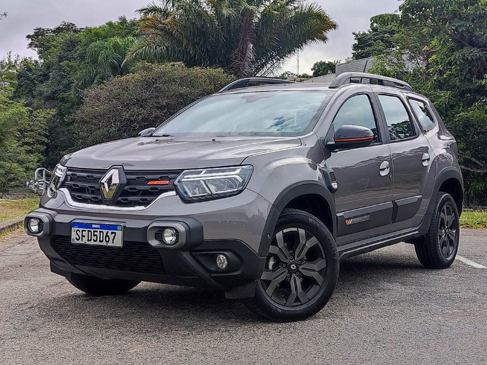 RenaultDuster 2025 - ngulo frontal