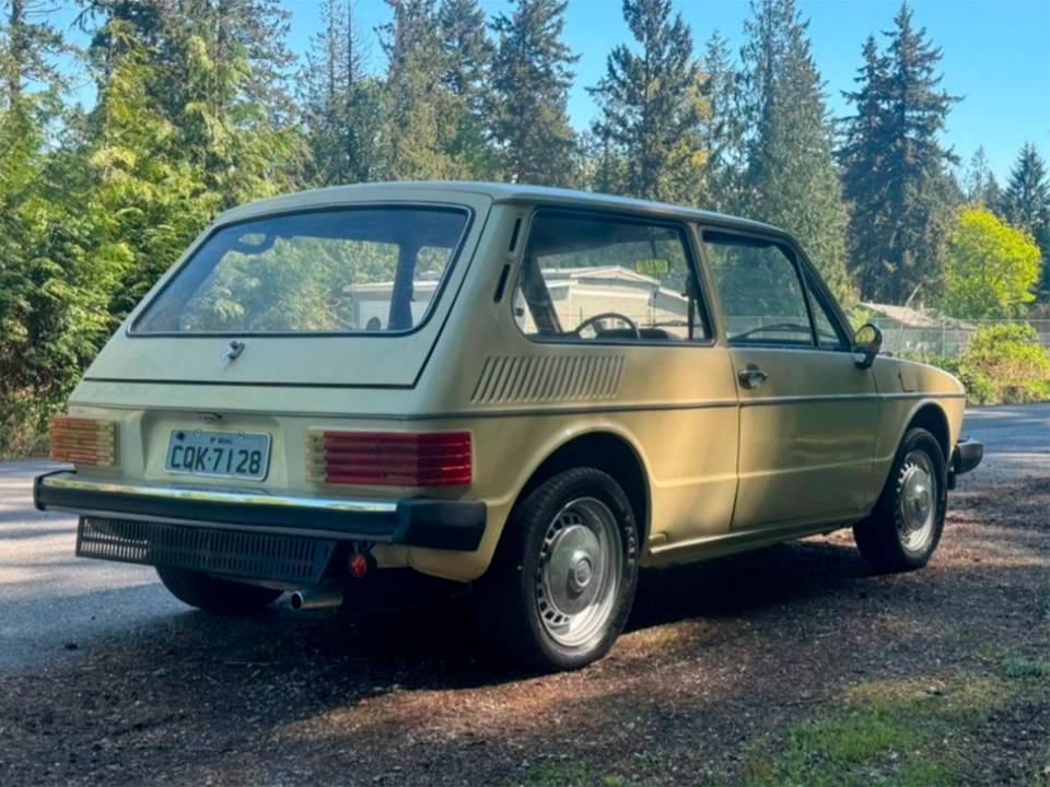 Volkswagen Brasília 1980 leiloada nos EUA