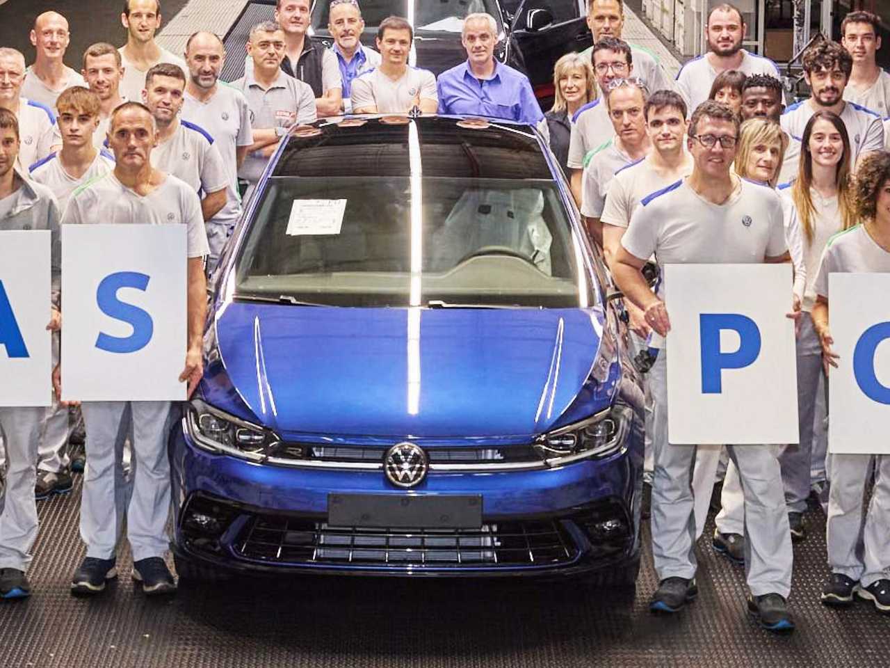 ltima unidade do VW Polo produzido na Europa sai da linha de montagem