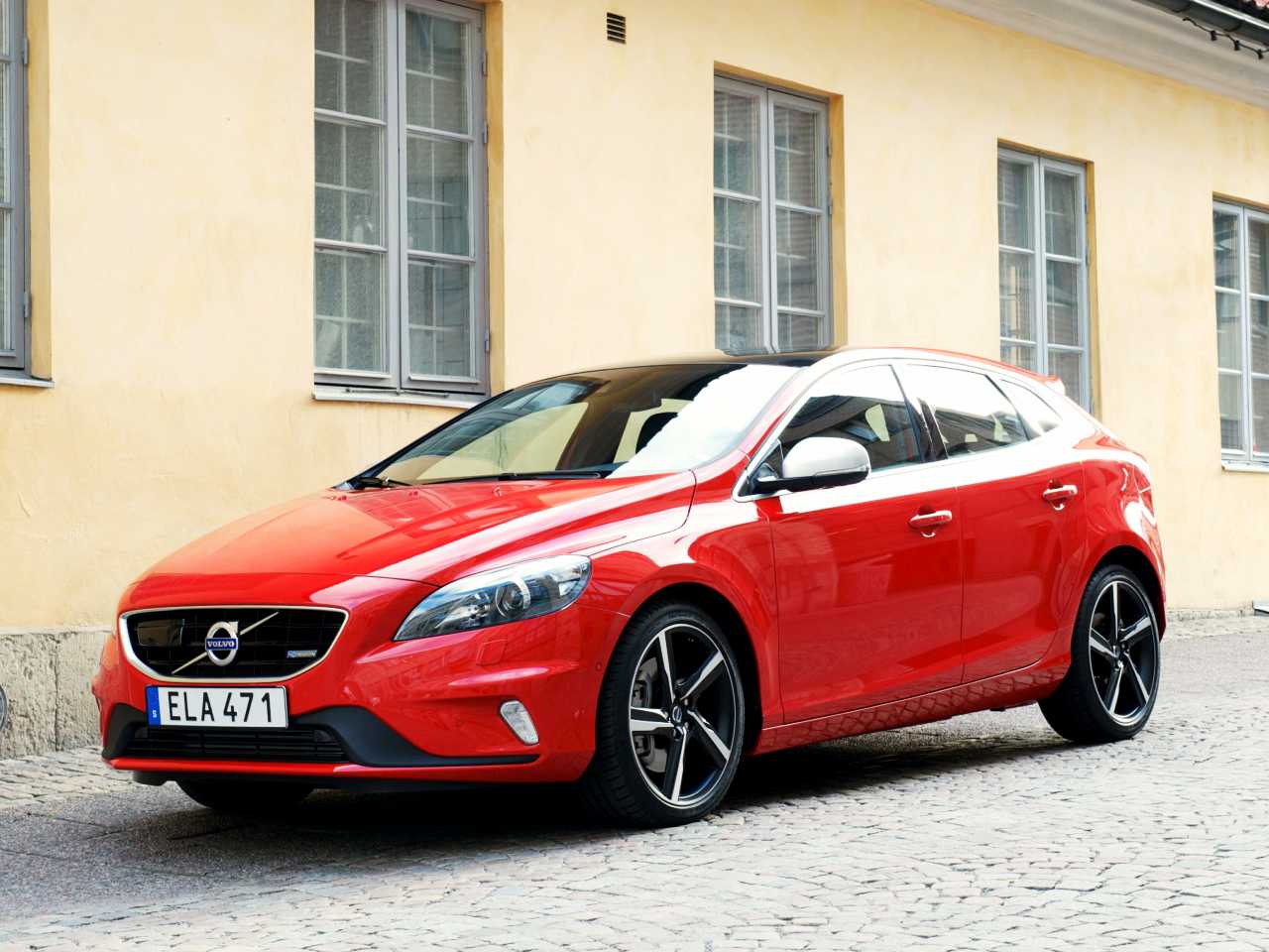 Volvo V40