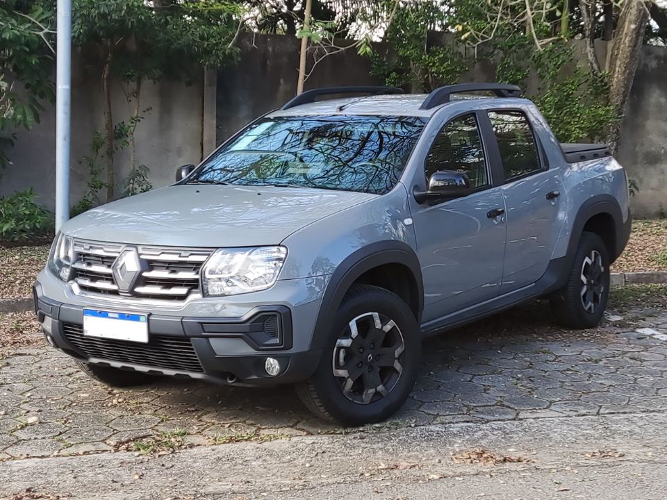 RenaultOroch 2025 - ngulo frontal