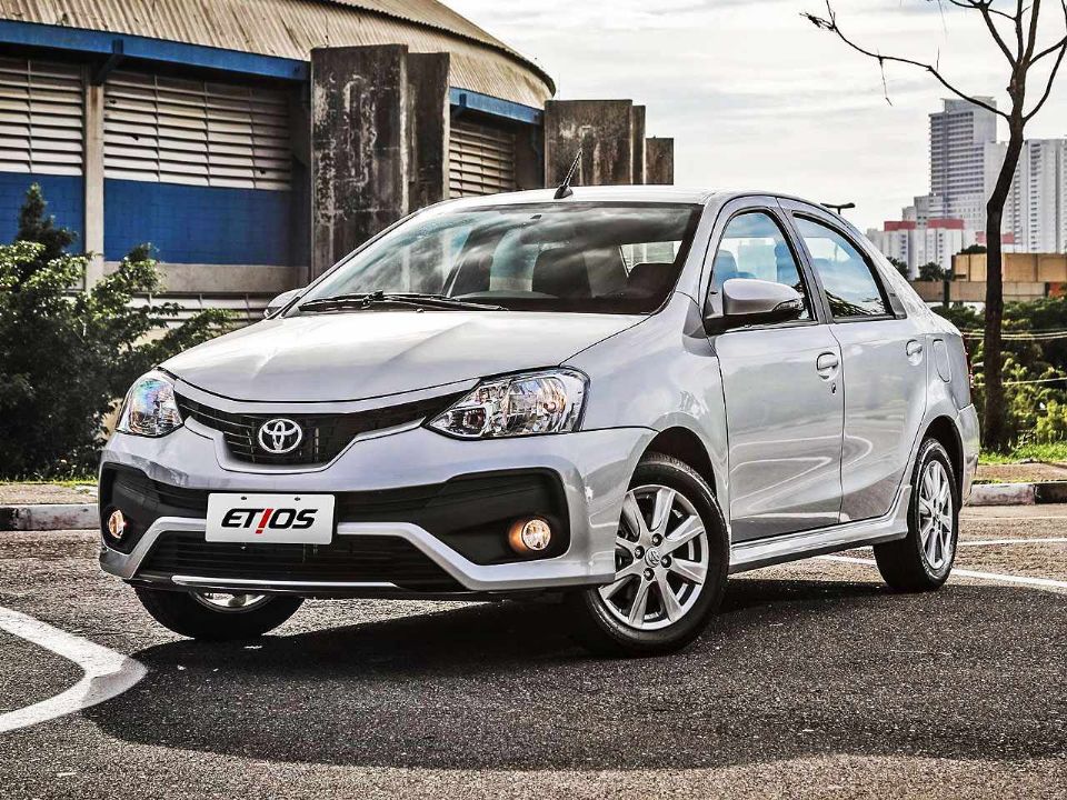 ToyotaEtios Sed 2017 - ngulo frontal