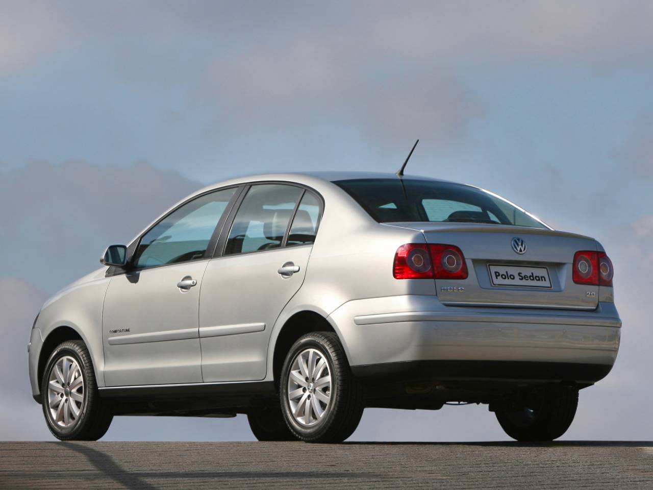 Volkwagen Polo Sedan