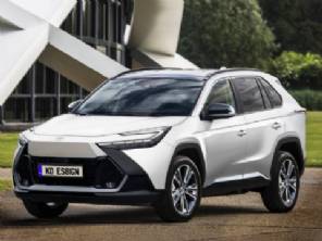 Toyota RAV4:  o que j sabemos sobre o SUV renovado; veja projees